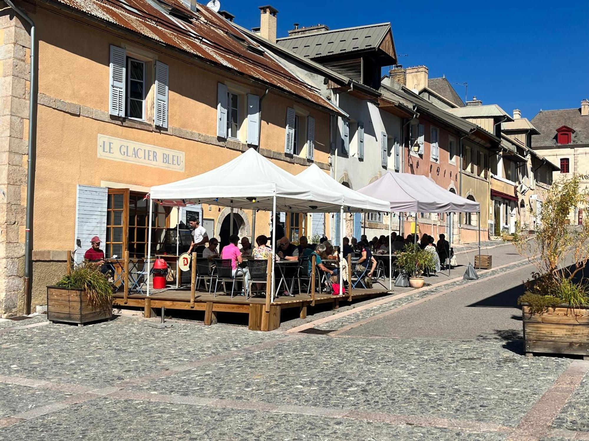 Auberge Le Glacier Bleu 蒙多凡 外观 照片